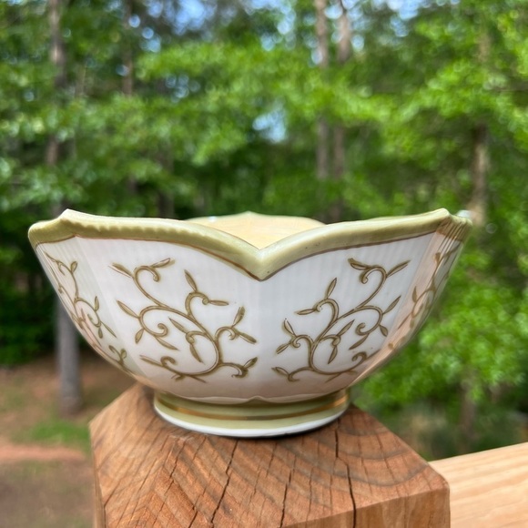 Decorative Bowl Andrea By Sadek Asian Design 3" X 5" Green Gold Trim Japan - Picture 2 of 10